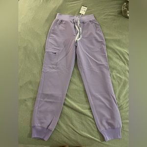 FIGS High waisted Zamora jogger scrubs - size xxs petite